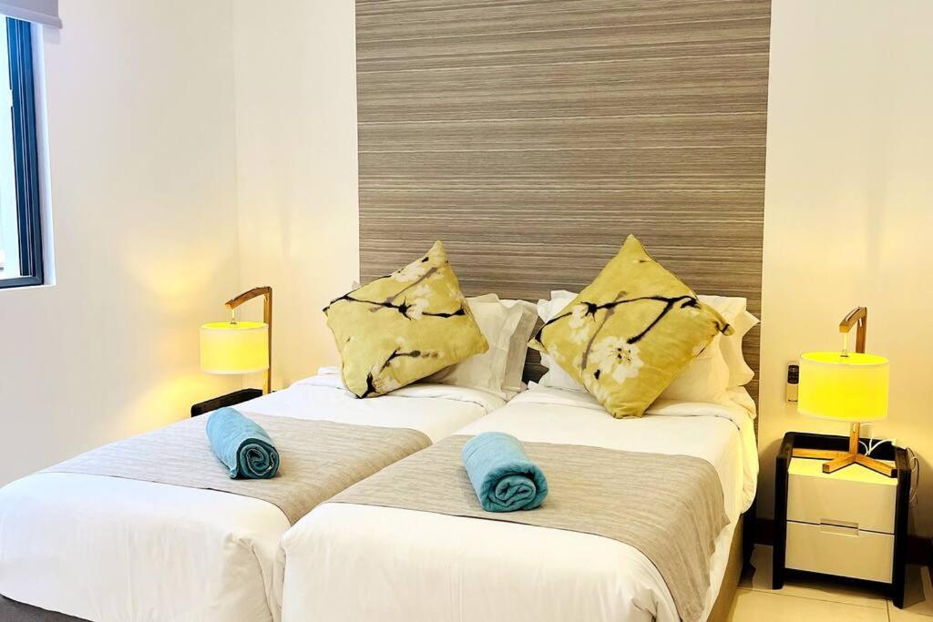 Latitude Luxury Seafront Suite Riviere Noire Exterior photo